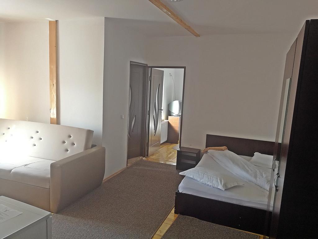Casa Kiev Hotell Sibiu Eksteriør bilde